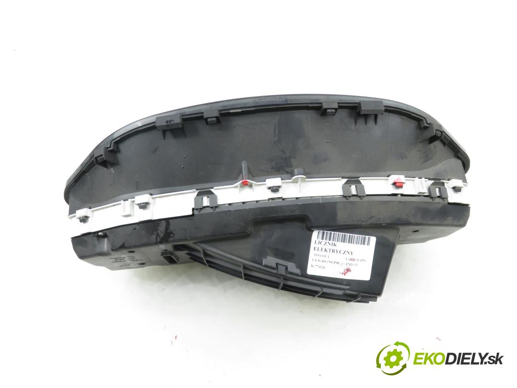TOYOTA YARIS (_P9_) HB 2008 66,00 1.4 D-4D (NLP90_) - 1ND-TV 1364,00 Prístrojovka elektrický 838000D690D ; MB4573003206