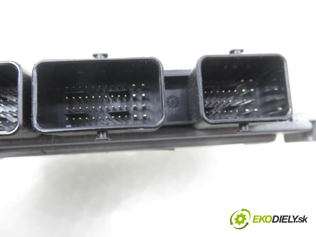 FORD MONDEO IV (BA7) LIFTBACK 2013 88,00 1.6 Ti - KGBA 1596,00 Riadiaca jednotka Motor BG9112A650MC ; S180016004C