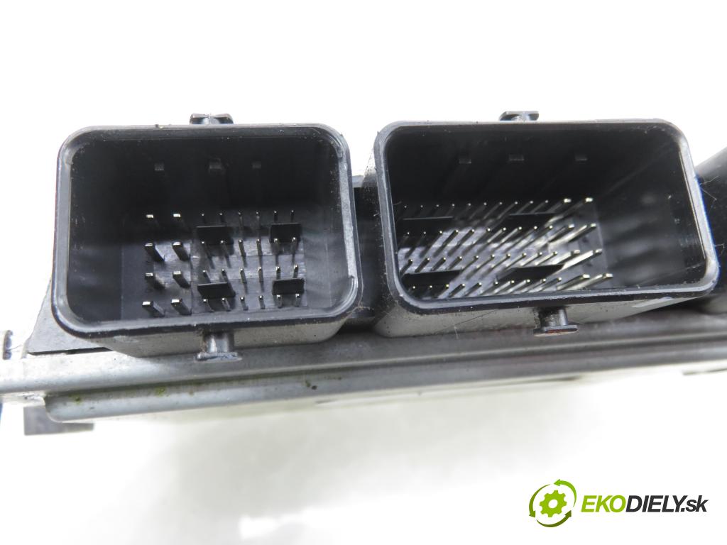 FORD MONDEO IV (BA7) LIFTBACK 2013 88,00 1.6 Ti - KGBA 1596,00 Riadiaca jednotka Motor BG9112A650MC ; S180016004C