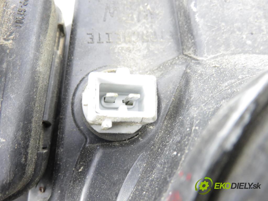TOYOTA YARIS (_P9_) HB 2008 66,00 1.4 D-4D (NLP90_) - 1ND-TV 1364,00 Svetlo LP 811700D120