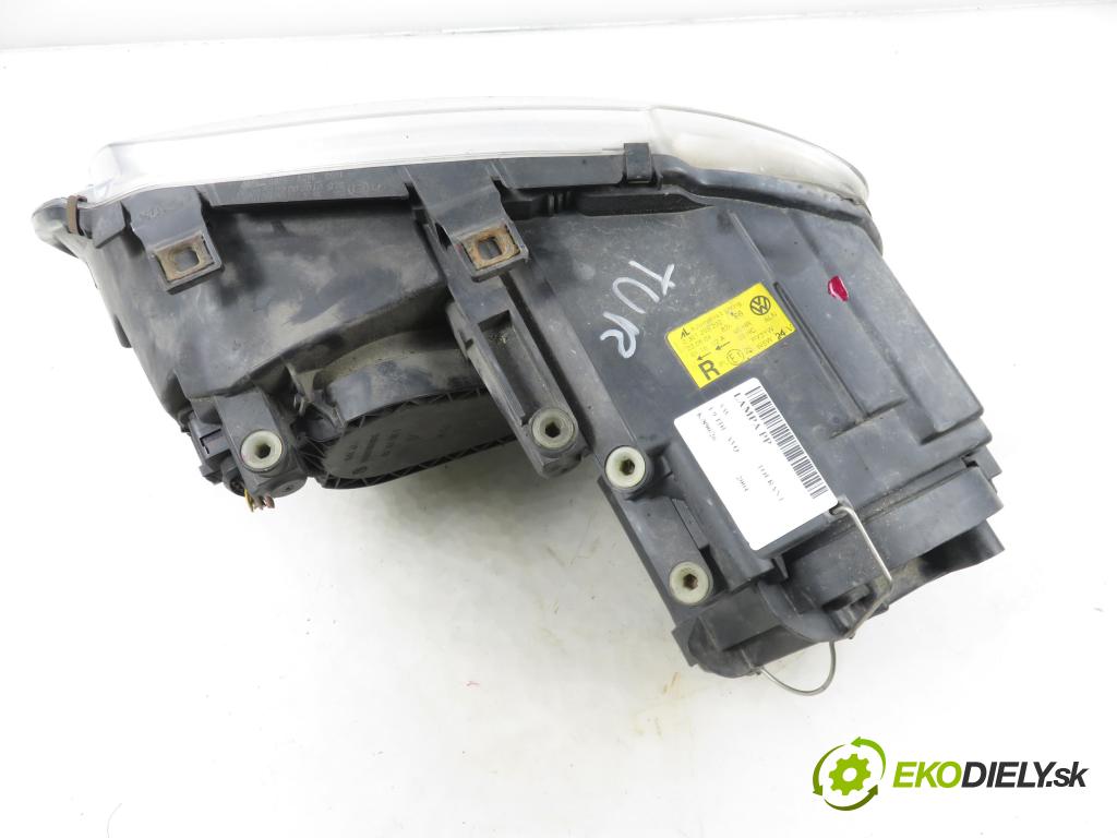 VW TOURAN (1T1, 1T2) MINIVAN 2004 74,00 1.9 TDI - AVQ 1896,00 světlo PP 0301205202