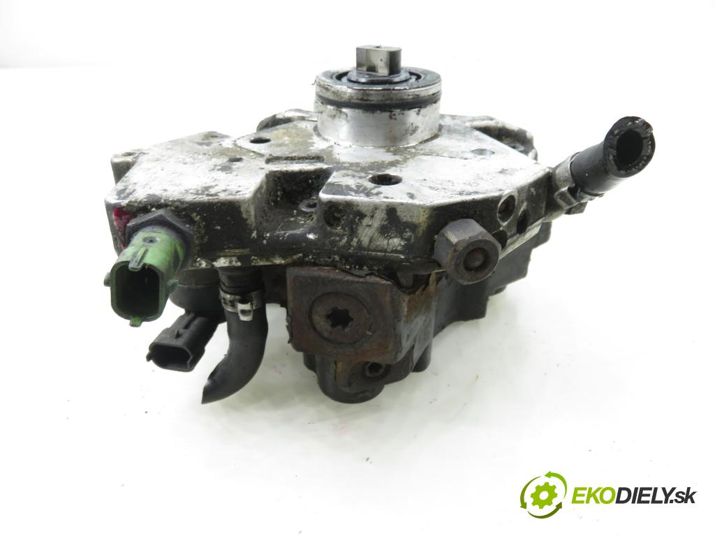 VOLVO V70 II SW (285) KOMBI 2007 136,00 2.4 D5 - D 5244 T4 2400,00 Pumpa vysokého tlaku 30756125 ; 0928400573 ; 0445010111