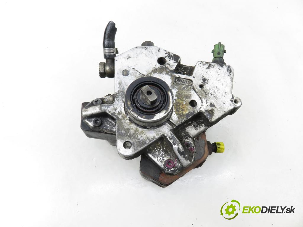 VOLVO V70 II SW (285) KOMBI 2007 136,00 2.4 D5 - D 5244 T4 2400,00 Pumpa vysokého tlaku 30756125 ; 0928400573 ; 0445010111
