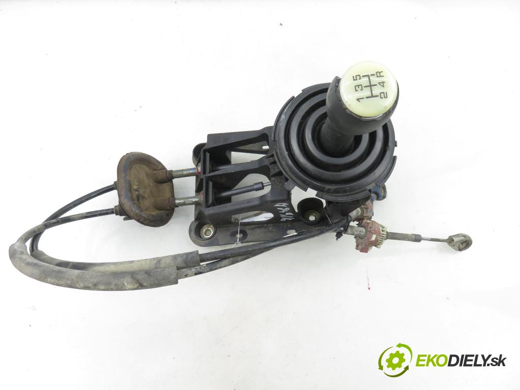 CITROEN C3 I (FC_) HB 2003 54,00 1.4 i - KFV (TU3JP) 1360,00 ZVEDÁK: 9647821280