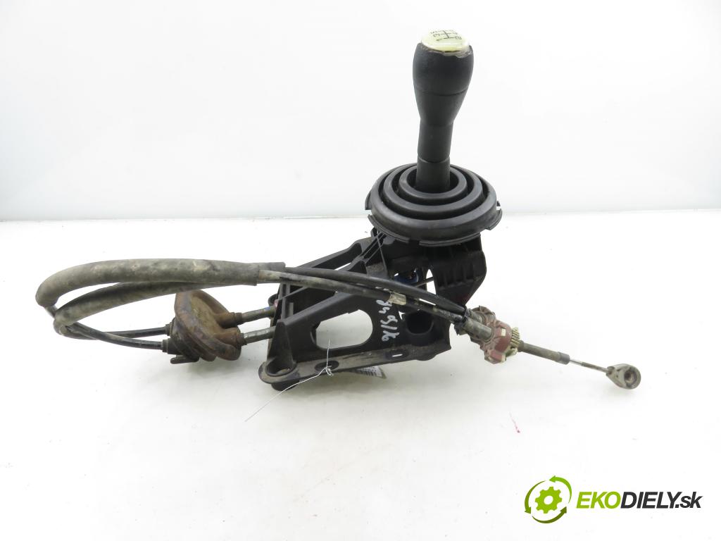 CITROEN C3 I (FC_) HB 2003 54,00 1.4 i - KFV (TU3JP) 1360,00 ZVEDÁK: 9647821280
