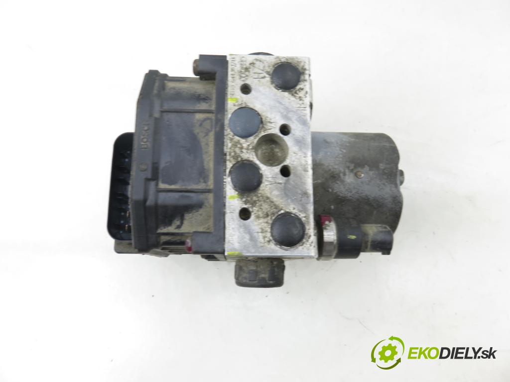 VW PASSAT B5.5 (3B3) SEDAN 2001 96,00 1.9 TDI 4motion - AVF 1896,00 pumpa ABS 0265950054 ; 4B0614517H ; 0265225121 (Pumpa ABS)