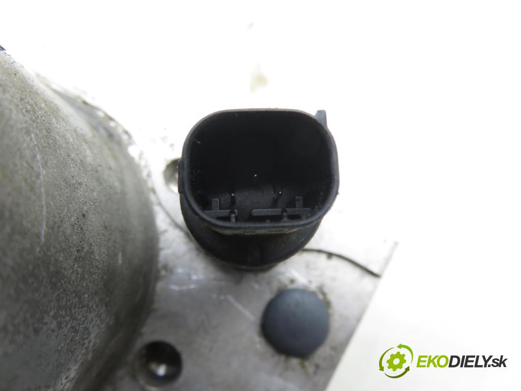 VW PASSAT B5.5 (3B3) SEDAN 2001 96,00 1.9 TDI 4motion - AVF 1896,00 Pumpa ABS 0265950054 ; 4B0614517H ; 0265225121 (Pumpa ABS)