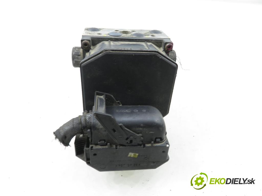 VW PASSAT B5.5 (3B3) SEDAN 2001 96,00 1.9 TDI 4motion - AVF 1896,00 Pumpa ABS 0265950054 ; 4B0614517H ; 0265225121 (Pumpa ABS)