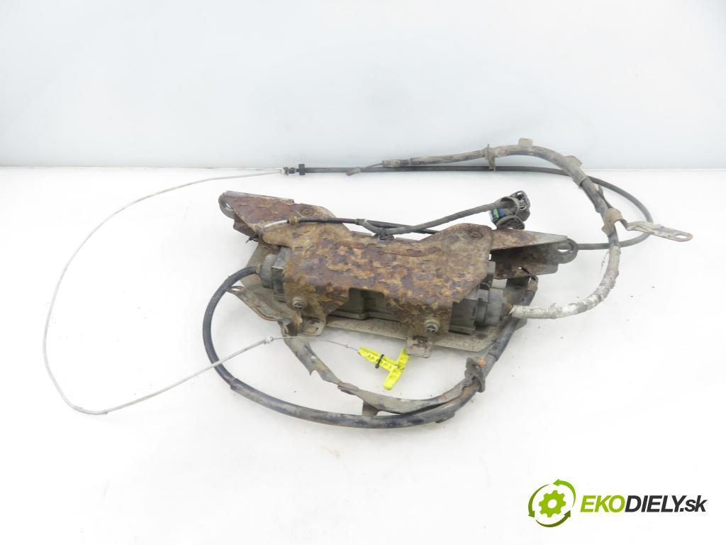 RENAULT LAGUNA II Grandtour (KG0/1_) KOMBI 2006 0,00 1.9 dCi (KG12) - F9Q 758 1870,00 BRZDA: ručny elektrický 8200498693