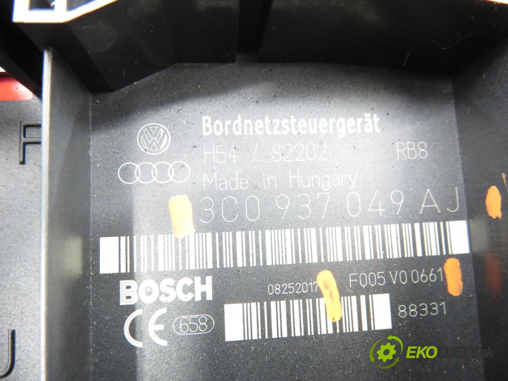 VW TIGUAN (5N_) SUV 2008 103,00 2.0 TDI 4motion - CBAB 1968,00 MODUL BORDNETZ F005V00661 ; 3C0937049AJ