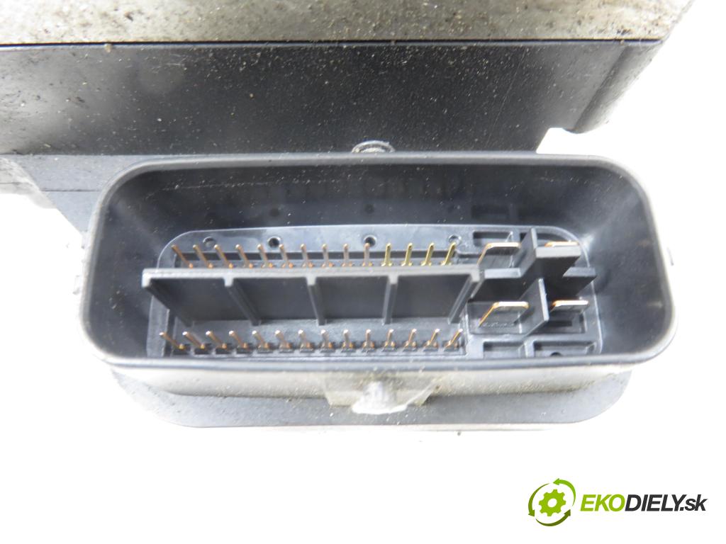 TOYOTA RAV 4 II (_A2_) SUV 2005 85,00 2.0 D-4D 4WD (CLA20_, CLA21_) - 1CD-FTV 1995,00 Pumpa ABS 4454042040 ; 8954142140 ; 1338007450 (Pumpa ABS)