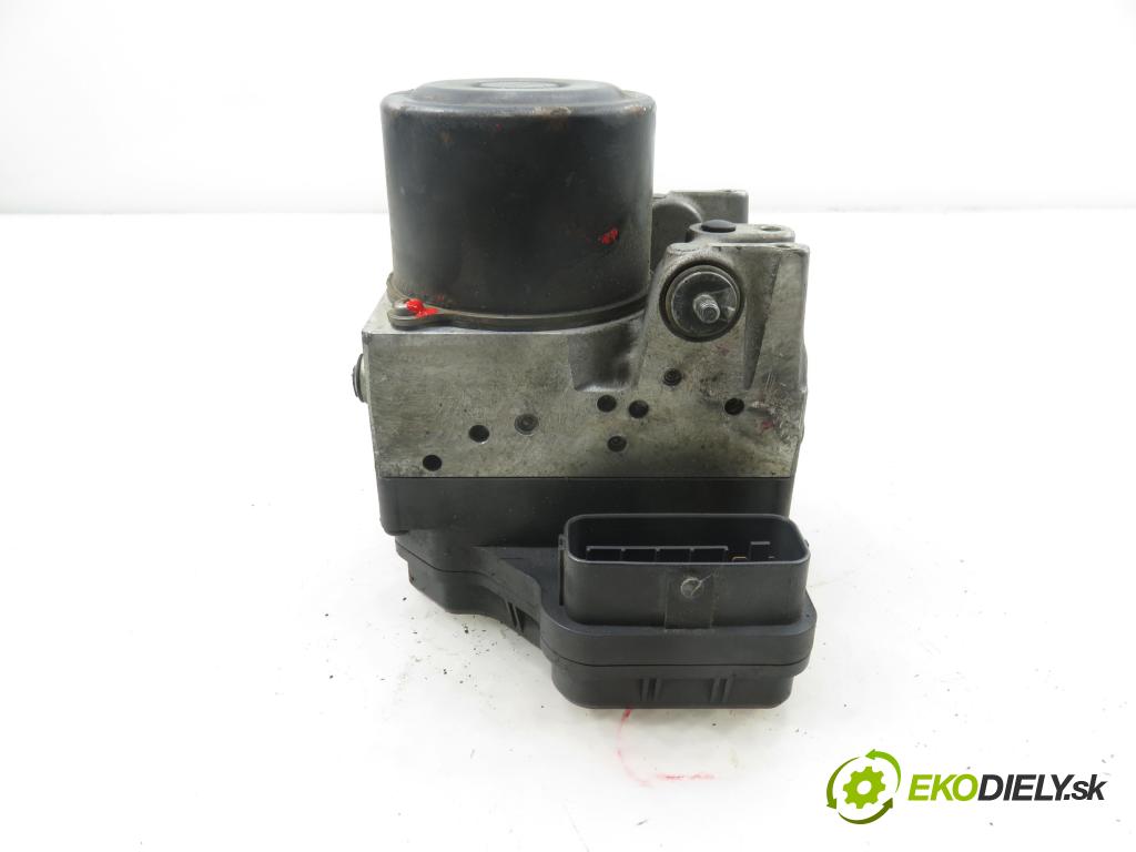 TOYOTA RAV 4 II (_A2_) SUV 2005 85,00 2.0 D-4D 4WD (CLA20_, CLA21_) - 1CD-FTV 1995,00 Pumpa ABS 4454042040 ; 8954142140 ; 1338007450 (Pumpa ABS)