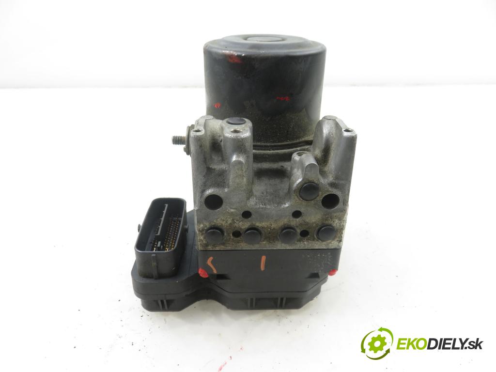 TOYOTA RAV 4 II (_A2_) SUV 2005 85,00 2.0 D-4D 4WD (CLA20_, CLA21_) - 1CD-FTV 1995,00 Pumpa ABS 4454042040 ; 8954142140 ; 1338007450 (Pumpa ABS)