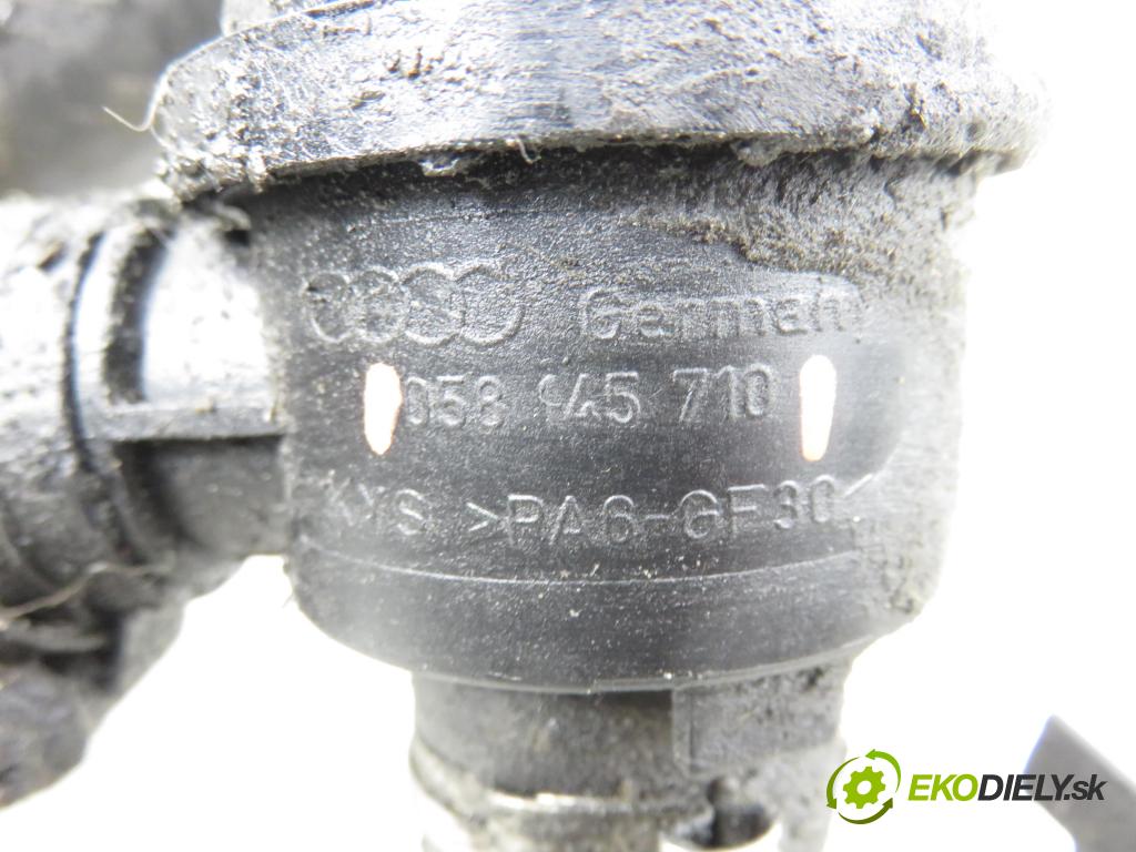 AUDI A4 (8E2, B6) SEDAN 2001 110,00 1.8 T quattro - AVJ 1781,00 Rúra intercoolera turba 8E0145832D ; 058145710