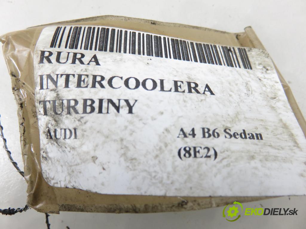 AUDI A4 (8E2, B6) SEDAN 2001 110,00 1.8 T quattro - AVJ 1781,00 Rúra intercoolera turba 8E0145832D ; 058145710