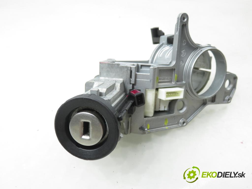 OPEL ASTRA H Kombi (A04) KOMBI 2009 81,00 1.7 CDTI - Z 17 DTJ 1686,00 spinačka 2421430 ; N0501881 ; N0501882 (Spínacia skrinka)