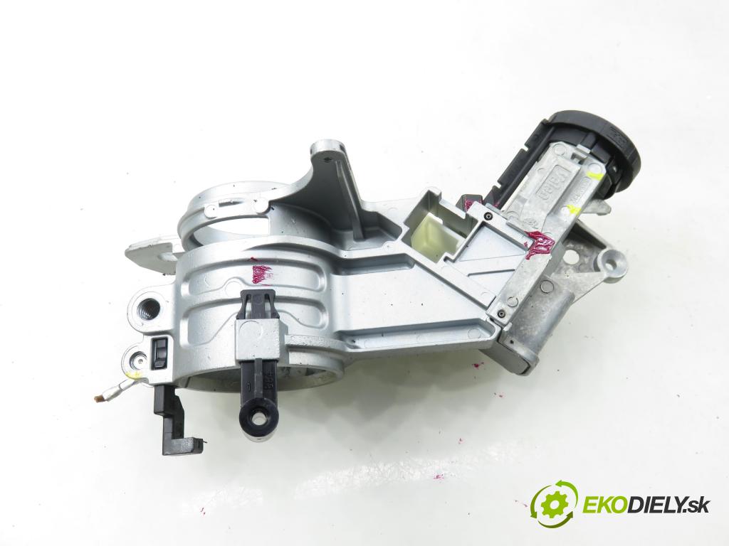 OPEL ASTRA H Kombi (A04) KOMBI 2009 81,00 1.7 CDTI - Z 17 DTJ 1686,00 spinačka 2421430 ; N0501881 ; N0501882 (Spínacia skrinka)