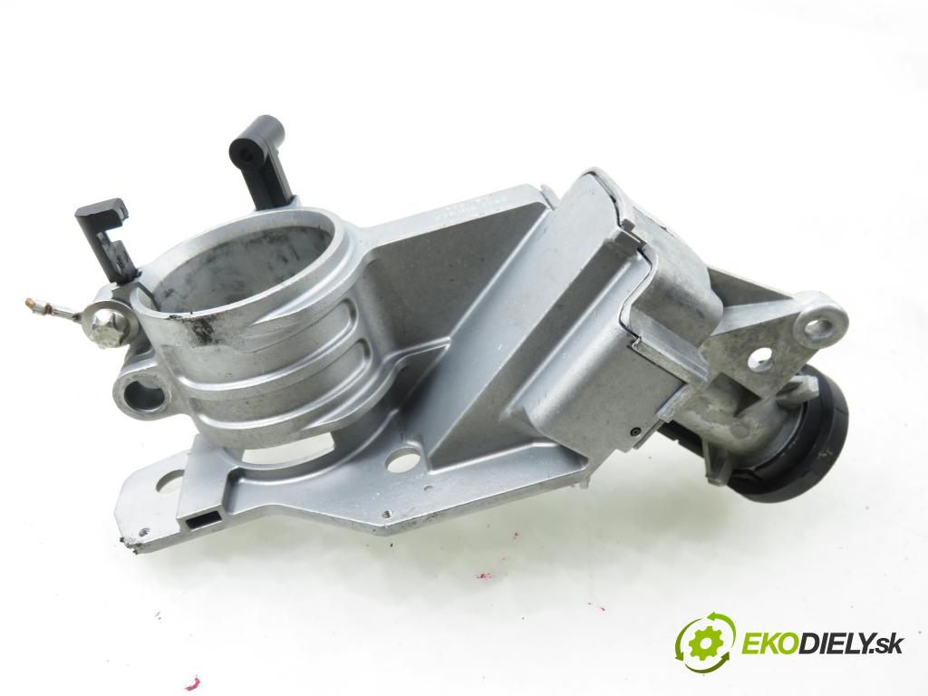 OPEL ASTRA H Kombi (A04) KOMBI 2009 81,00 1.7 CDTI - Z 17 DTJ 1686,00 spinačka 2421430 ; N0501881 ; N0501882 (Spínacia skrinka)