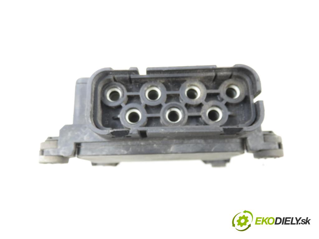 VW TOURAN (1T1, 1T2) MINIVAN 2004 74,00 1.9 TDI - AVQ 1896,00 VENTIL magnetický 6Q0906625