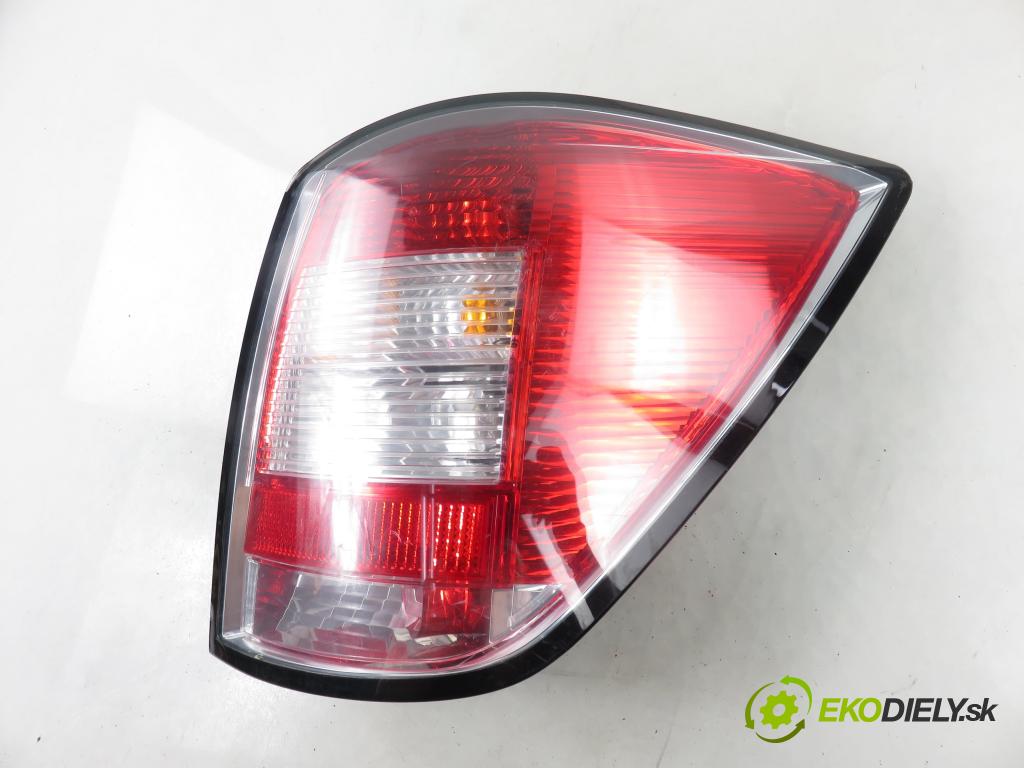 OPEL ASTRA H Kombi (A04) KOMBI 2009 81,00 1.7 CDTI - Z 17 DTJ 1686,00 světlo pravé zadní 13223674 ; 24451840