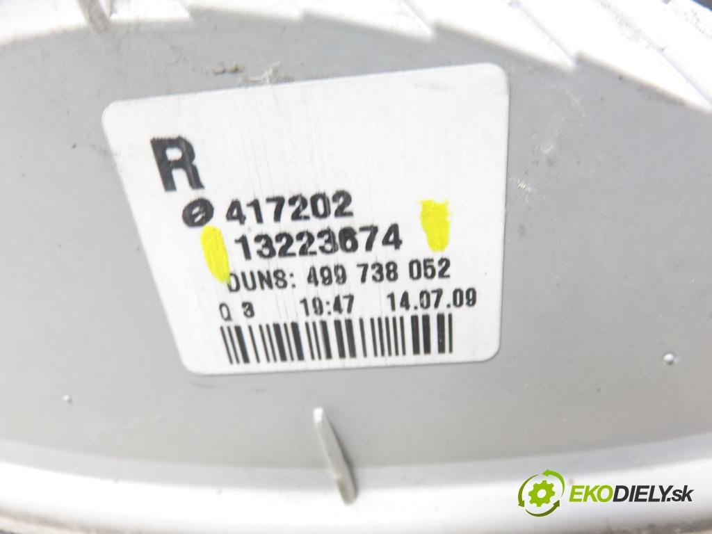 OPEL ASTRA H Kombi (A04) KOMBI 2009 81,00 1.7 CDTI - Z 17 DTJ 1686,00 světlo pravé zadní 13223674 ; 24451840