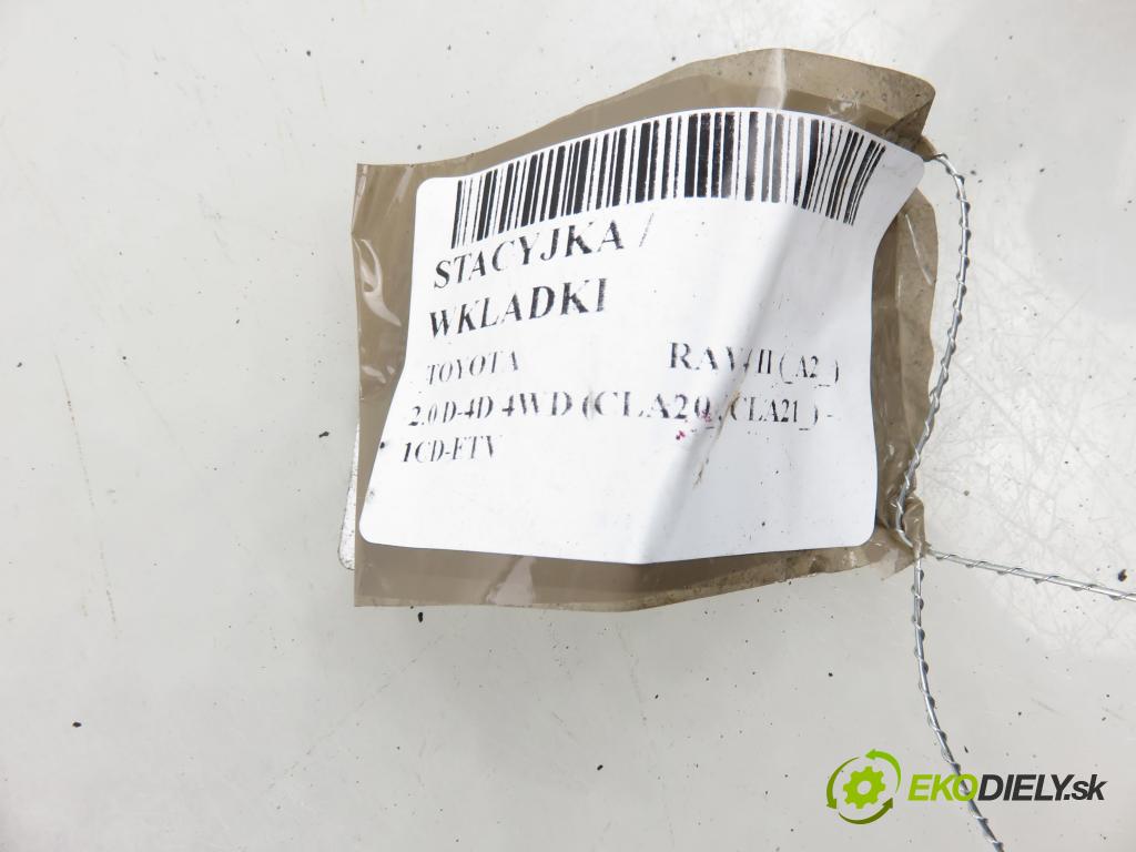 TOYOTA RAV 4 II (_A2_) SUV 2003 85,00 2.0 D-4D 4WD (CLA20_, CLA21_) - 1CD-FTV 1995,00 spinačka / zámky 45020423 ; 8978352040