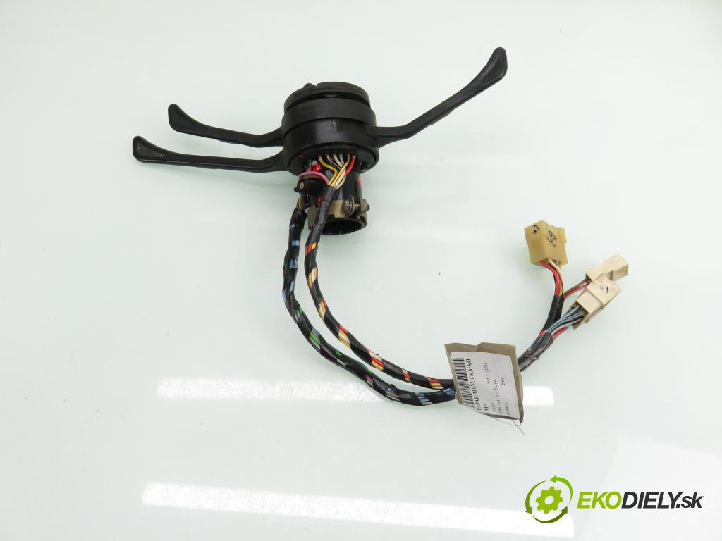 LADA NIVA (2121) TERENOWY 2001 59,00 1700 i 4x4 - BA3 21214 1690,00 páčka/prepínač 21053709310