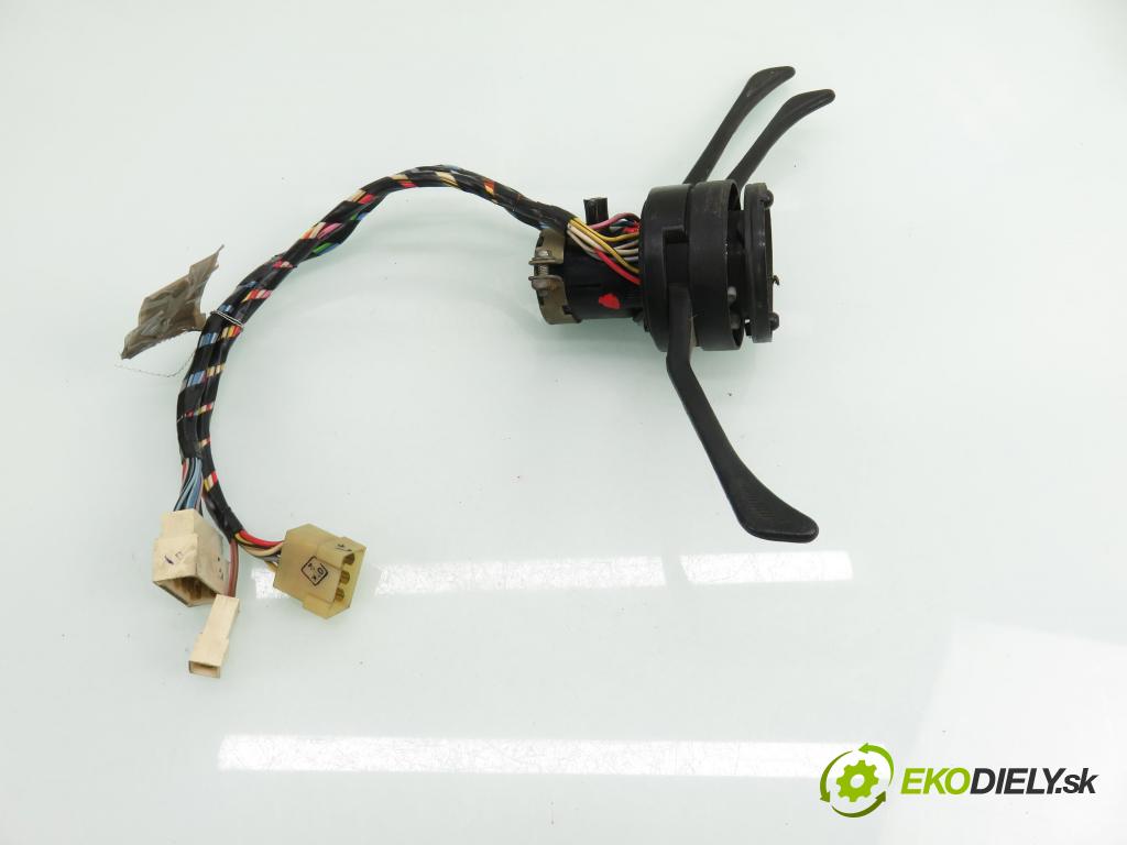 LADA NIVA (2121) TERENOWY 2001 59,00 1700 i 4x4 - BA3 21214 1690,00 páčka/prepínač 21053709310