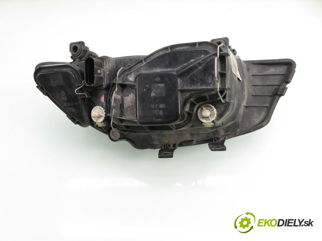 SEAT IBIZA III (6L1) HB 2005 74,00 1.4 16V - AUB 1390,00 světlo PP 6L1941030