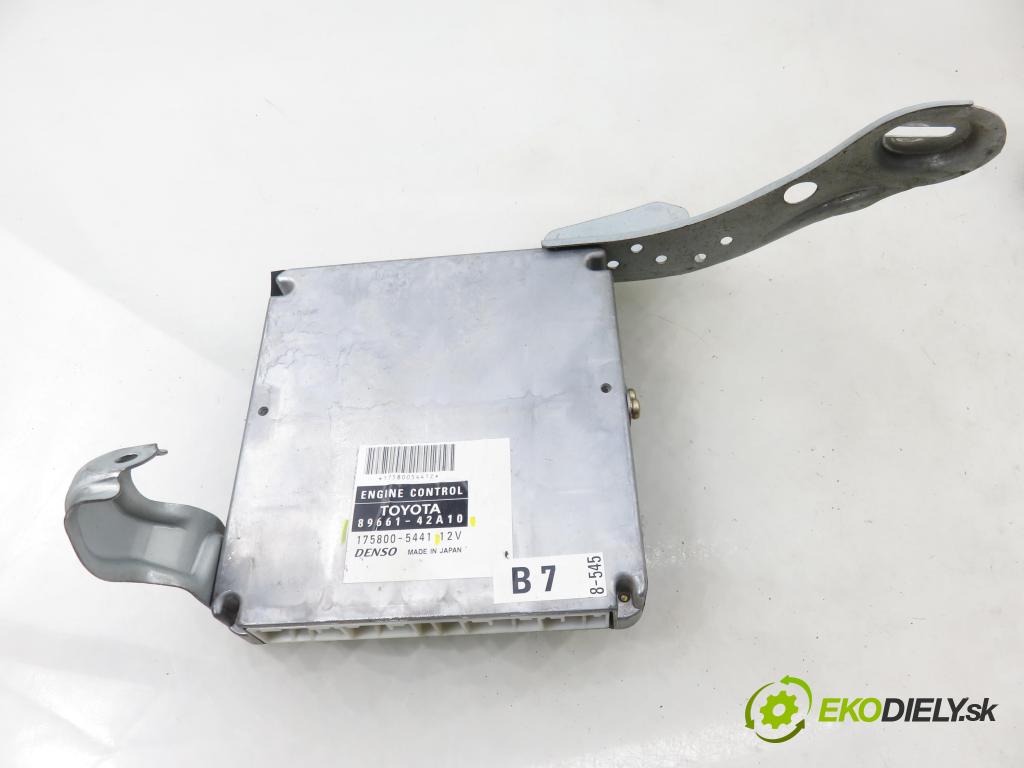 TOYOTA RAV 4 II (_A2_) SUV 2003 85,00 2.0 D-4D 4WD (CLA20_, CLA21_) - 1CD-FTV 1995,00 Riadiaca jednotka Motor 8966142A10 ; 1758005441