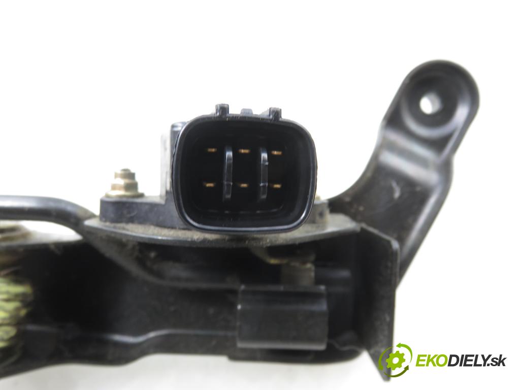 TOYOTA RAV 4 II (_A2_) SUV 2003 85,00 2.0 D-4D 4WD (CLA20_, CLA21_) - 1CD-FTV 1995,00 Potenciometer plynu 8928133010 (Potenciometer plynového pedálu)