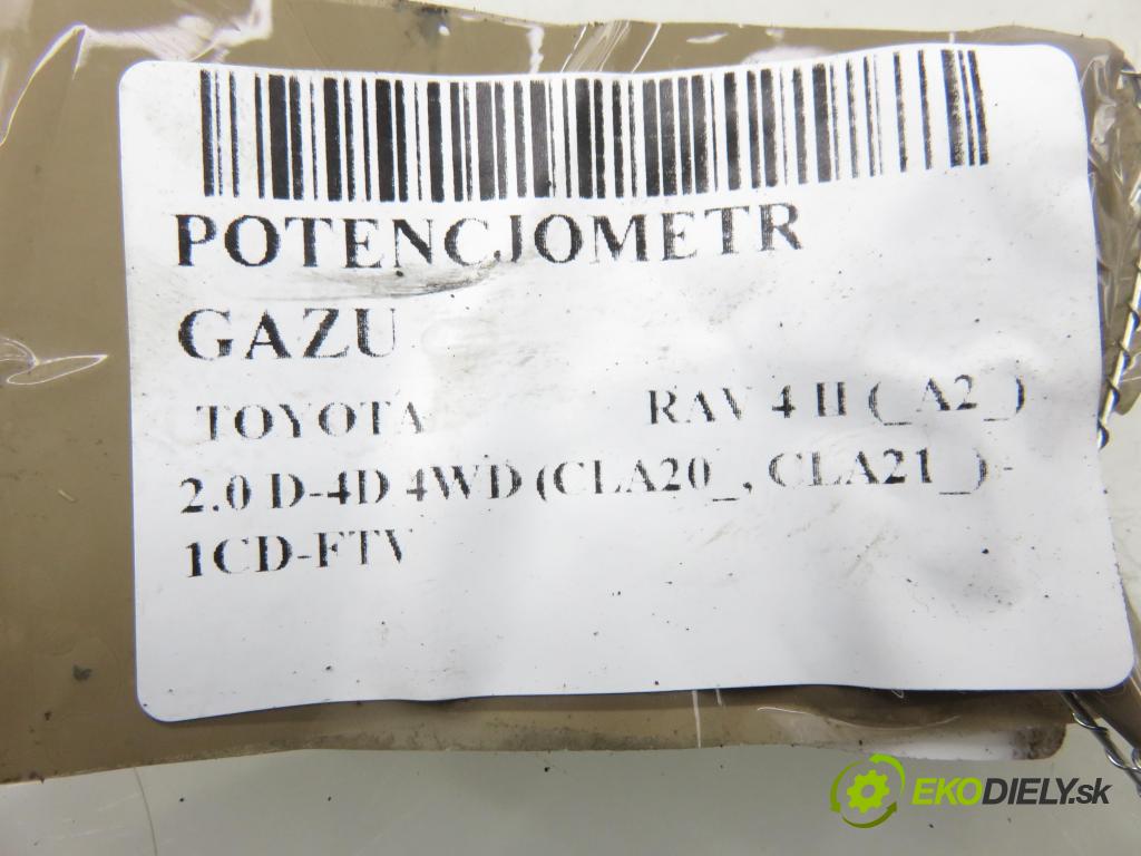 TOYOTA RAV 4 II (_A2_) SUV 2003 85,00 2.0 D-4D 4WD (CLA20_, CLA21_) - 1CD-FTV 1995,00 Potenciometer plynu 8928133010 (Potenciometer plynového pedálu)