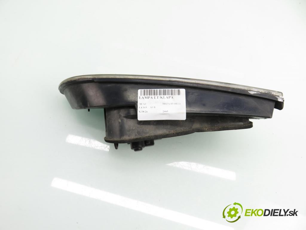 SEAT IBIZA III (6L1) HB 2005 74,00 1.4 16V - AUB 1390,00 Svetlo ľavé zadné kufor 6L6945093D ; 6L6945107B