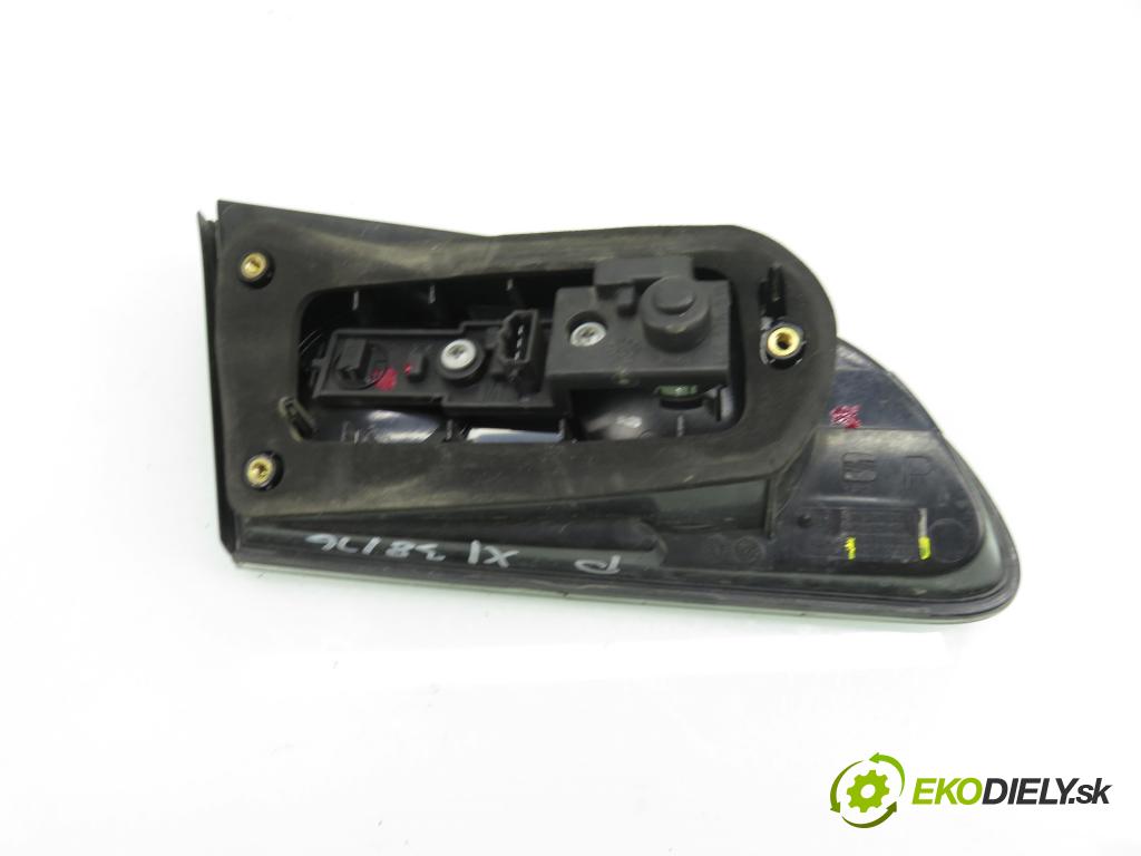 SEAT IBIZA III (6L1) HB 2005 74,00 1.4 16V - AUB 1390,00 Svetlo pravé zadné kufor 6L6945094D ; 6L6945108B