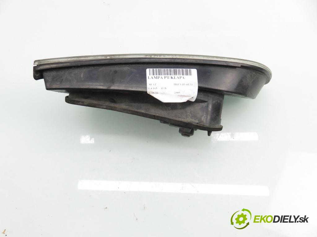 SEAT IBIZA III (6L1) HB 2005 74,00 1.4 16V - AUB 1390,00 Svetlo pravé zadné kufor 6L6945094D ; 6L6945108B