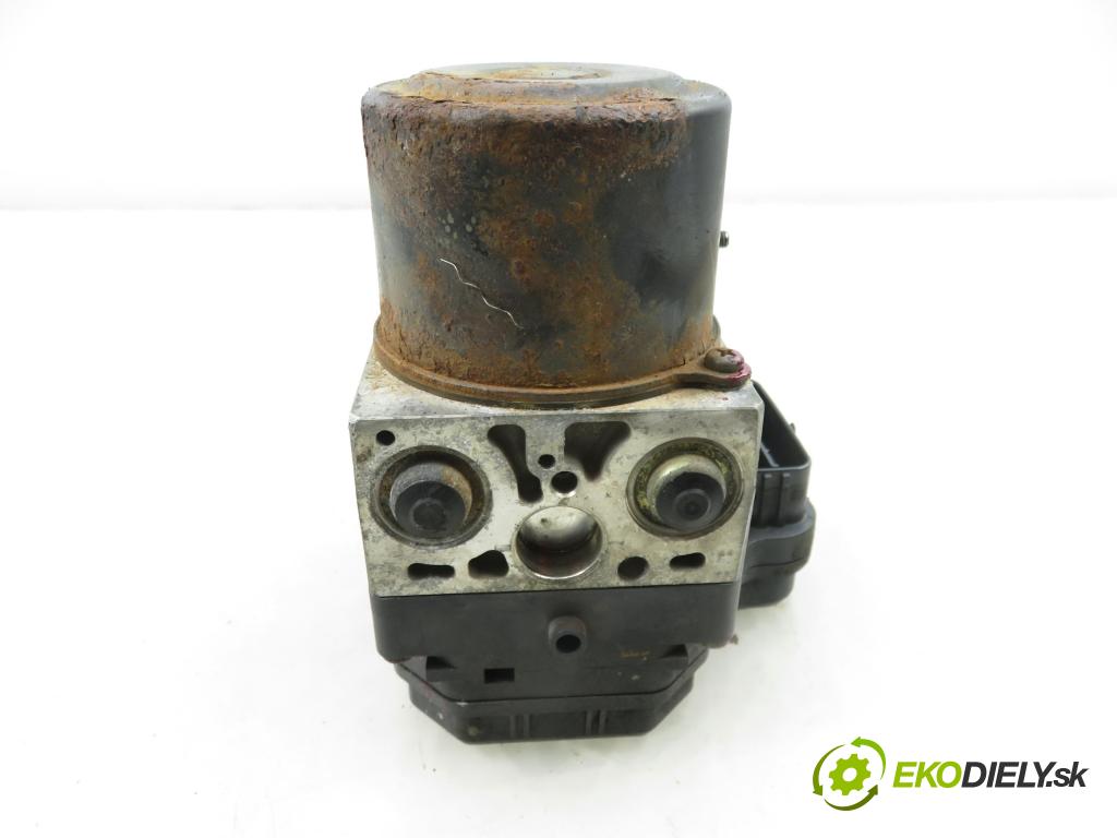 TOYOTA RAV 4 II (_A2_) SUV 2003 85,00 2.0 D-4D 4WD (CLA20_, CLA21_) - 1CD-FTV 1995,00 Pumpa ABS 4454042040 ; 8954142140 ; 1338007450 (Pumpa ABS)