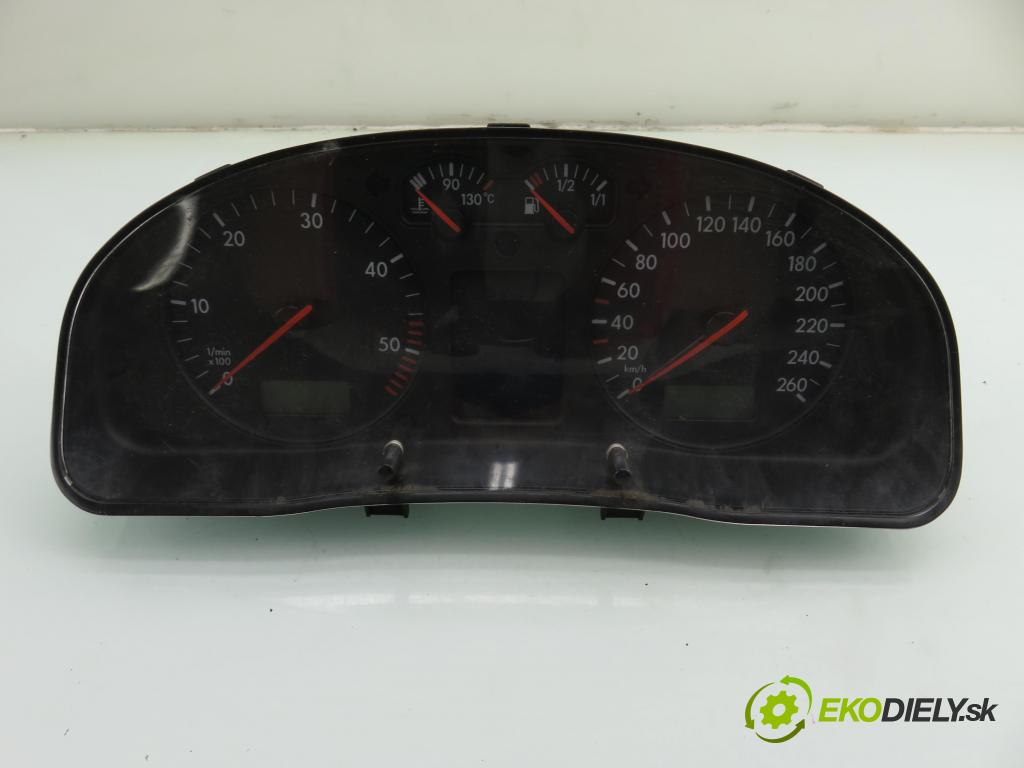 VW PASSAT B5 Variant (3B5) KOMBI 1999 85,00 1.9 TDI - AJM 1896,00 Prístrojovka elektrický 3B0920822A