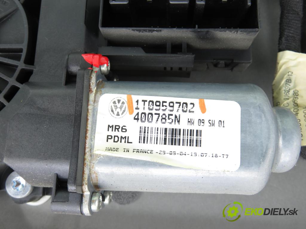 VW TOURAN (1T1, 1T2) MINIVAN 2004 77,00 1.9 TDI - BXE 1896,00 Mechanizmus okien 1T1837730AE ; 1K0959792C ; 1T0959702