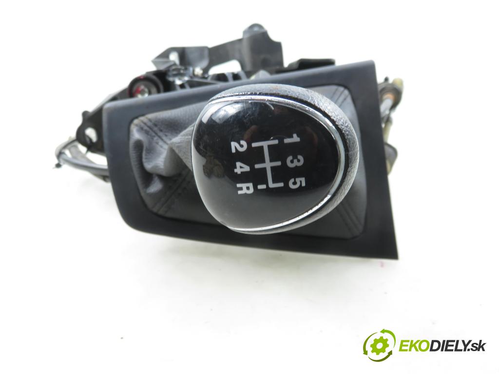 FORD FOCUS III HB 2014 74,00 1.0 EcoBoost - M2DA 998,00 ZVEDÁK: BV6R7C453AAD