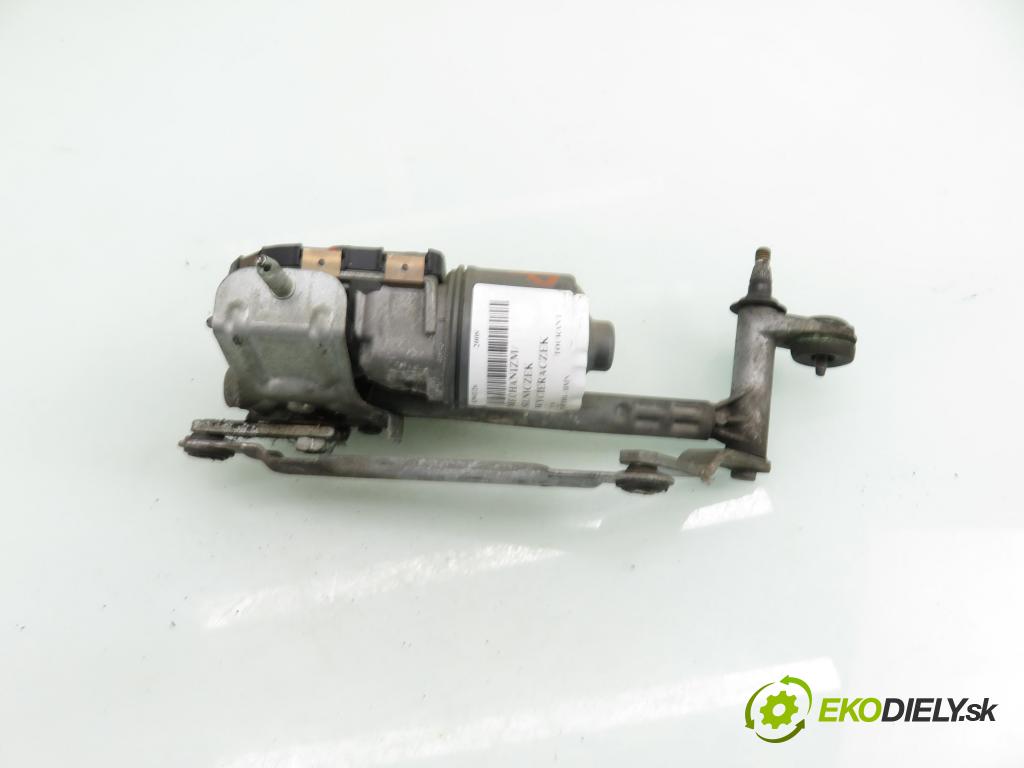 VW TOURAN (1T1, 1T2) MINIVAN 2008 125,00 2.0 TDI - BMN 1968,00 Motorček stieračov 1397220502 ; 1T0955120D ; 3397020862