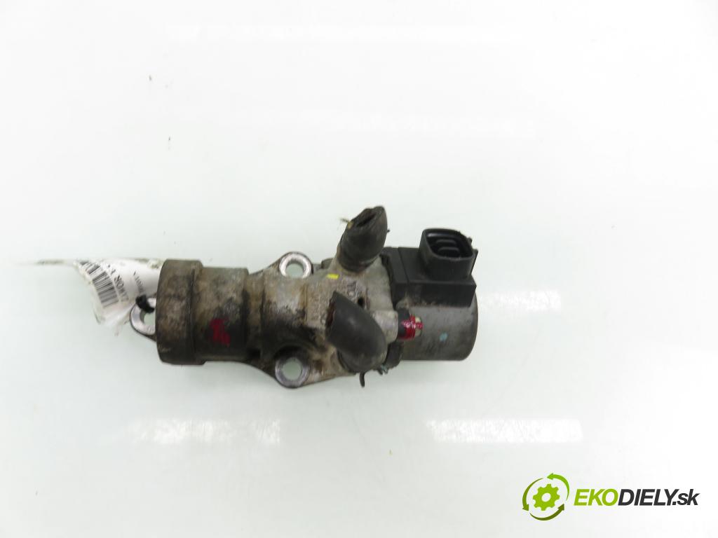 TOYOTA COROLLA Verso (ZER_, ZZE12_, R1_) MINIVAN 2005 85,00 2.0 D-4D (CUR10_) - 1CD-FTV 1995,00 VENTIL EGR 2562027090 ; 1350008110