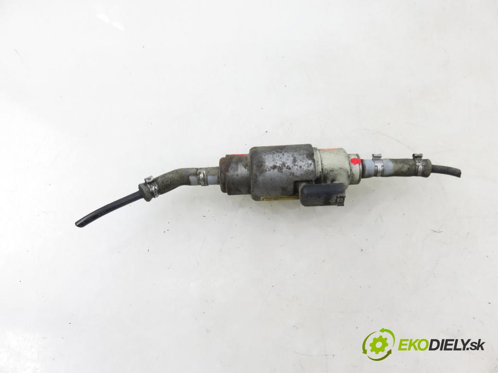 VW TOURAN (1T1, 1T2) MINIVAN 2008 125,00 2.0 TDI - BMN 1968,00 pumpa paliva Webasto 90095290