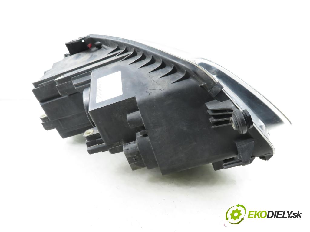 VW TOURAN (1T1, 1T2) MINIVAN 2008 125,00 2.0 TDI - BMN 1968,00 Svetlo LP 1T1941005C ; 0301233203