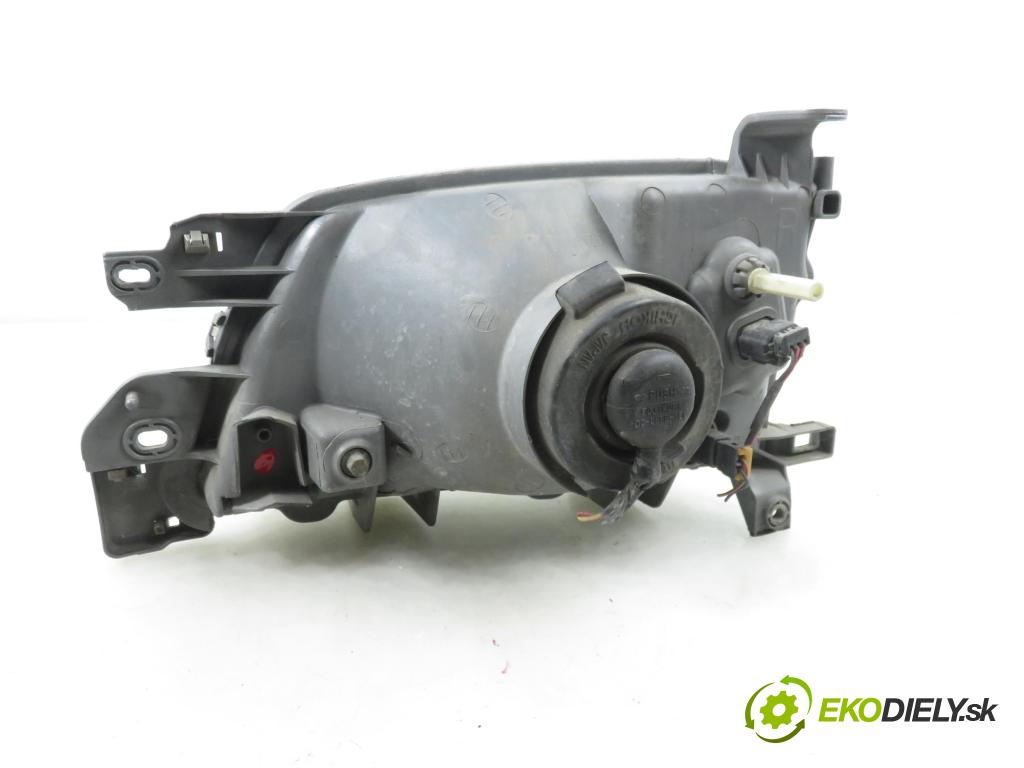 SUBARU FORESTER (SF_) KOMBI 2002 90,00 2.0 AWD (SF5) - EJ202 1994,00 Svetlo PP