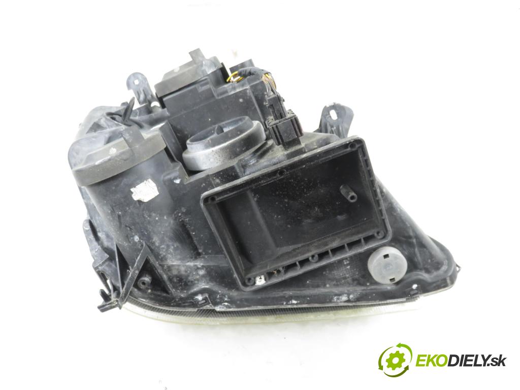 OPEL MERIVA A nadwozie wielkoprzestrzenne (MPV) (X03) HB 2003 74,00 1.6 16V - Z 16 XE 1598,00 Svetlo LP