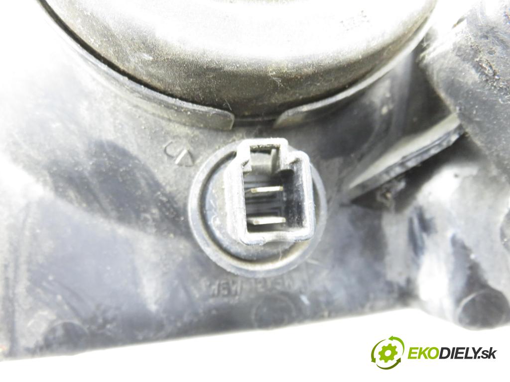 MITSUBISHI PAJERO PININ (H6_W, H7_W) TERENOWY 2005 84,00 1.8 (H76W, H66W) - 4G93 (SOHC 16V) 1834,00 Svetlo PP
