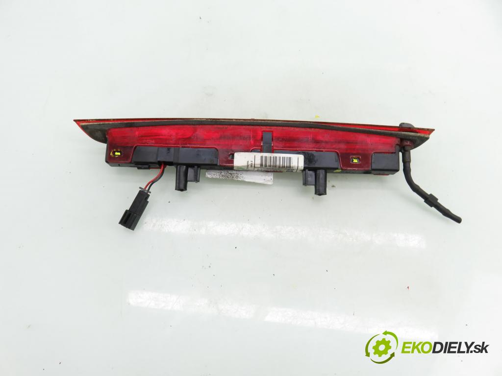 OPEL MERIVA A nadwozie wielkoprzestrzenne (MPV) (X03) HB 2003 77,00 1.6 - Z 16 XEP 1598,00 SVĚTLO bŕzd 13149529 ; 89398087