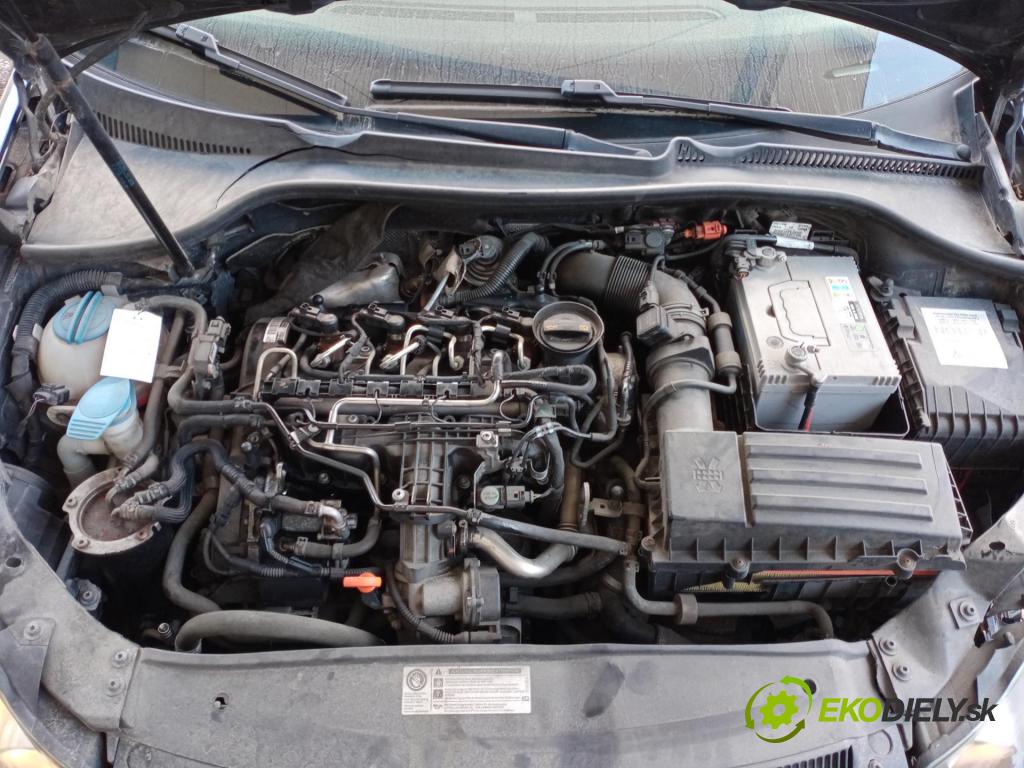 VW GOLF VI Variant (AJ5) KOMBI 2010 77,00 1.6 TDI - CAYC 1598,00 motor DIESLA CAYC