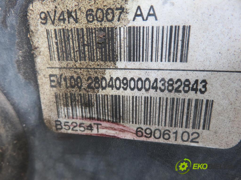 FORD KUGA I SUV 2009 147,00 2.5 4x4 - HYDB 2522,00 motor BENZÍN HYDB ; D5254T
