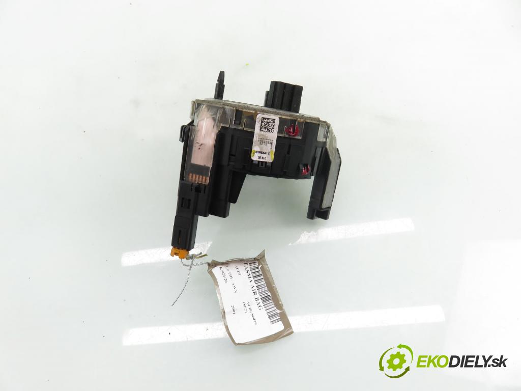 AUDI A4 (8E2, B6) SEDAN 2001 96,00 1.9 TDI - AWX 1896,00 PÁSKA: air BAG 8E0953541C